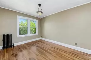 1329 W Addison St, Chicago, IL 60613 - Photo 5