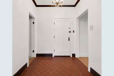 1329 W Addison Street #3A, Chicago, IL 60613 - Photo 7