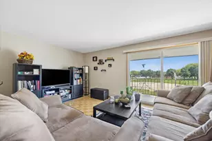 11036 S Kilpatrick Ave, Oak Lawn, IL 60453 - Photo 7