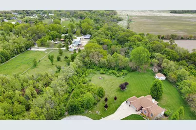 2390 N 4059th Road, Sheridan, IL 60551 - Photo 9