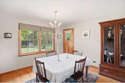 1046 Crane Boulevard, Libertyville, IL 60048 - Photo 7