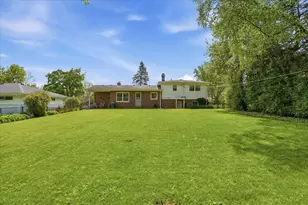 1046 Crane Blvd, Libertyville, IL 60048 - Photo 27