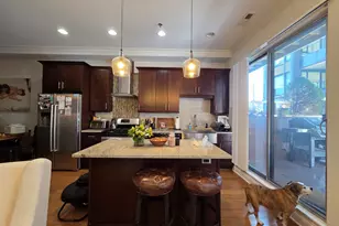22 N Aberdeen St, Chicago, IL 60607 - Photo 3