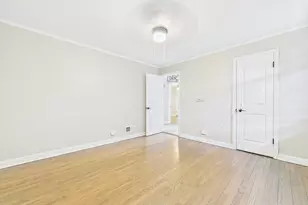 10615 S Vernon Ave, Chicago, IL 60628 - Photo 9