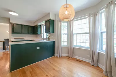 352 Fairfax Lane, Grayslake, IL 60030 - Photo 15