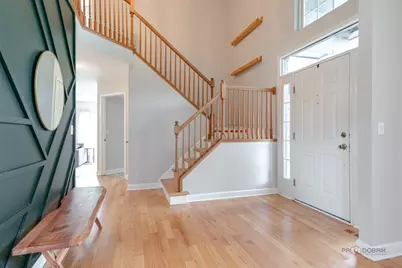 352 Fairfax Lane, Grayslake, IL 60030 - Photo 3