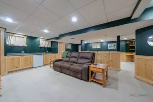 352 Fairfax Ln, Grayslake, IL 60030 - Photo 27