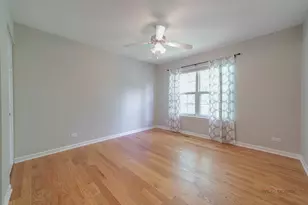 352 Fairfax Ln, Grayslake, IL 60030 - Photo 25