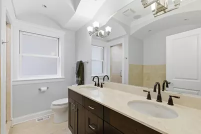 927 W George Street #2, Chicago, IL 60657 - Photo 17