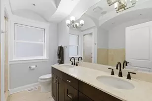 927 W George St, Chicago, IL 60657 - Photo 17