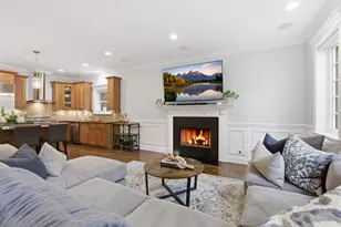 927 W George St, Chicago, IL 60657 - Photo 11