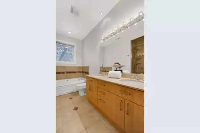 2637 W Belmont Avenue #3, Chicago, IL 60618 - Photo 19