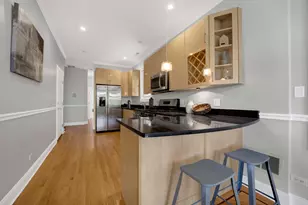 2637 W Belmont Ave, Chicago, IL 60618 - Photo 9