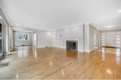 120 E 8th Street, Hinsdale, IL 60521 - Photo 5