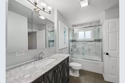 1931 Hollywood Avenue, Hanover Park, IL 60133 - Photo 11