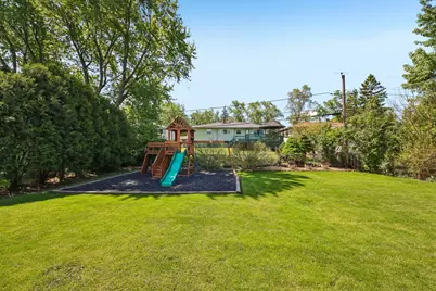 1931 Hollywood Avenue, Hanover Park, IL 60133 - Photo 21
