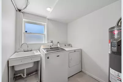 1931 Hollywood Avenue, Hanover Park, IL 60133 - Photo 19