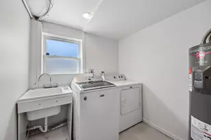 1931 Hollywood Ave, Hanover Park, IL 60133 - Photo 19