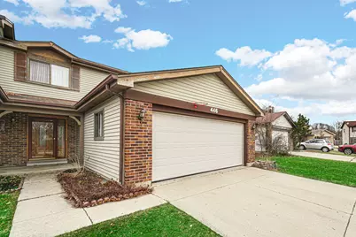 446 Irvine Court, Wheeling, IL 60090 - Photo 1
