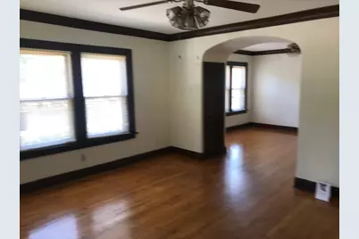 630 N 1st Street, Libertyville, IL 60048 - Photo 11