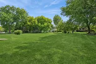204 Brandywine Dr, Poplar Grove, IL 61065 - Photo 19