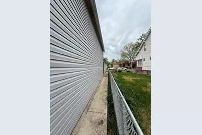 10211 S Sangamon Street, Chicago, IL 60643 - Photo 13