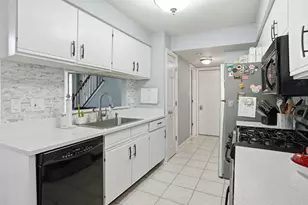 16030 84th Ave, Tinley Park, IL 60487 - Photo 5