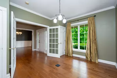10303 Fox Bluff Lane, Spring Grove, IL 60081 - Photo 5