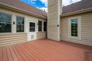 10303 Fox Bluff Ln, Spring Grove, IL 60081 - Photo 37