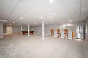 10303 Fox Bluff Ln, Spring Grove, IL 60081 - Photo 25