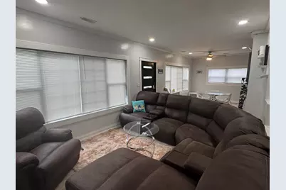 13910 Lincoln Avenue, Dolton, IL 60419 - Photo 3