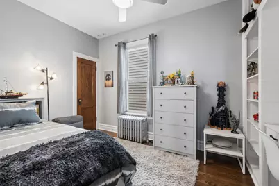 5339 W Berenice Avenue, Chicago, IL 60641 - Photo 9