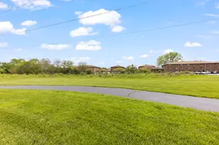 8810 W 140th St, Orland Park, IL 60462 - Photo 21