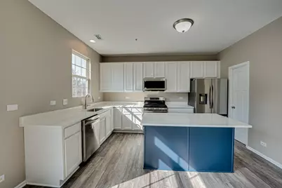 3783 Bailey Road #3783, Yorkville, IL 60560 - Photo 9