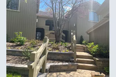 275 Hickory Lane #D, Lake Barrington, IL 60010 - Photo 3
