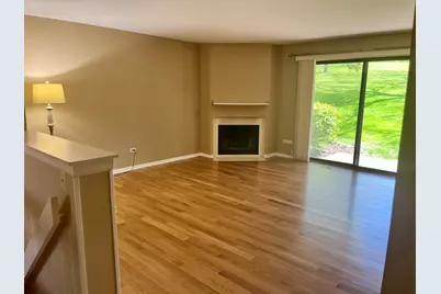 275 Hickory Lane #D, Lake Barrington, IL 60010 - Photo 7