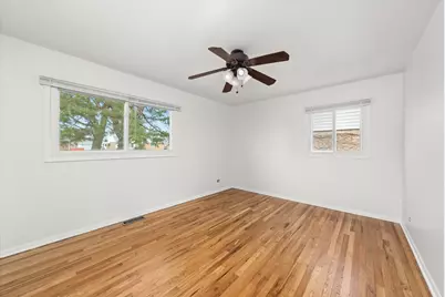 8719 Olympic Drive, Bridgeview, IL 60455 - Photo 11