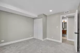 1301 N Western Ave, Lake Forest, IL 60045 - Photo 17