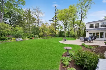 326 Jeffery Lane, Northfield, IL 60093 - Photo 33