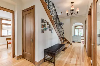 840 Augusta Boulevard, Oak Park, IL 60302 - Photo 7