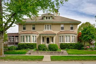 840 Augusta Blvd, Oak Park, IL 60302 - Photo 1
