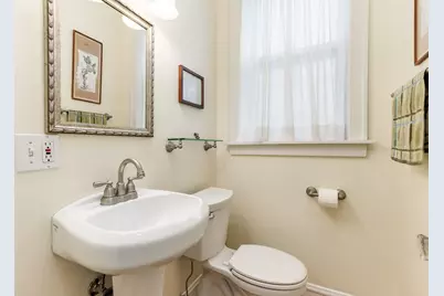 840 Augusta Boulevard, Oak Park, IL 60302 - Photo 43