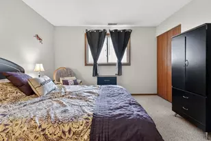 11111 Heritage Dr, Palos Hills, IL 60465 - Photo 15