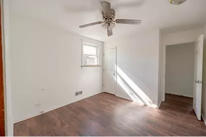 9217 S Burnside Avenue, Chicago, IL 60619 - Photo 9