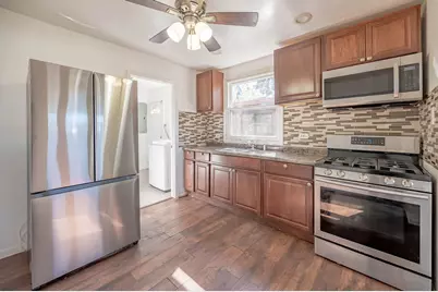 9217 S Burnside Avenue, Chicago, IL 60619 - Photo 7