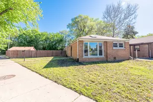 9217 S Burnside Ave, Chicago, IL 60619 - Photo 1