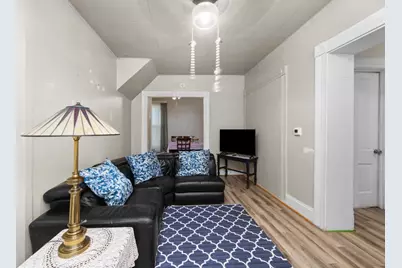 2022 Iowa Street, Davenport, IA 52803 - Photo 3