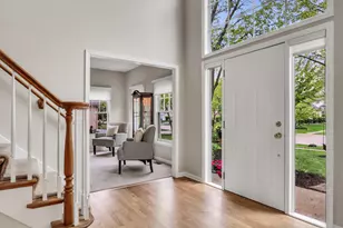 7452 Bittersweet Dr, Gurnee, IL 60031 - Photo 11