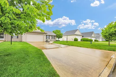 707 Chickory Drive, Champaign, IL 61822 - Photo 5