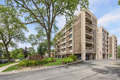1110 Grove Street #4j, Downers Grove, IL 60515 - Photo 1
